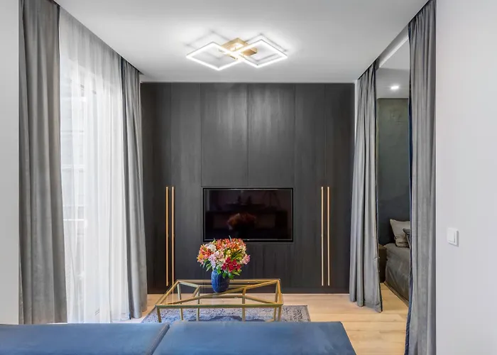 Central Apartment