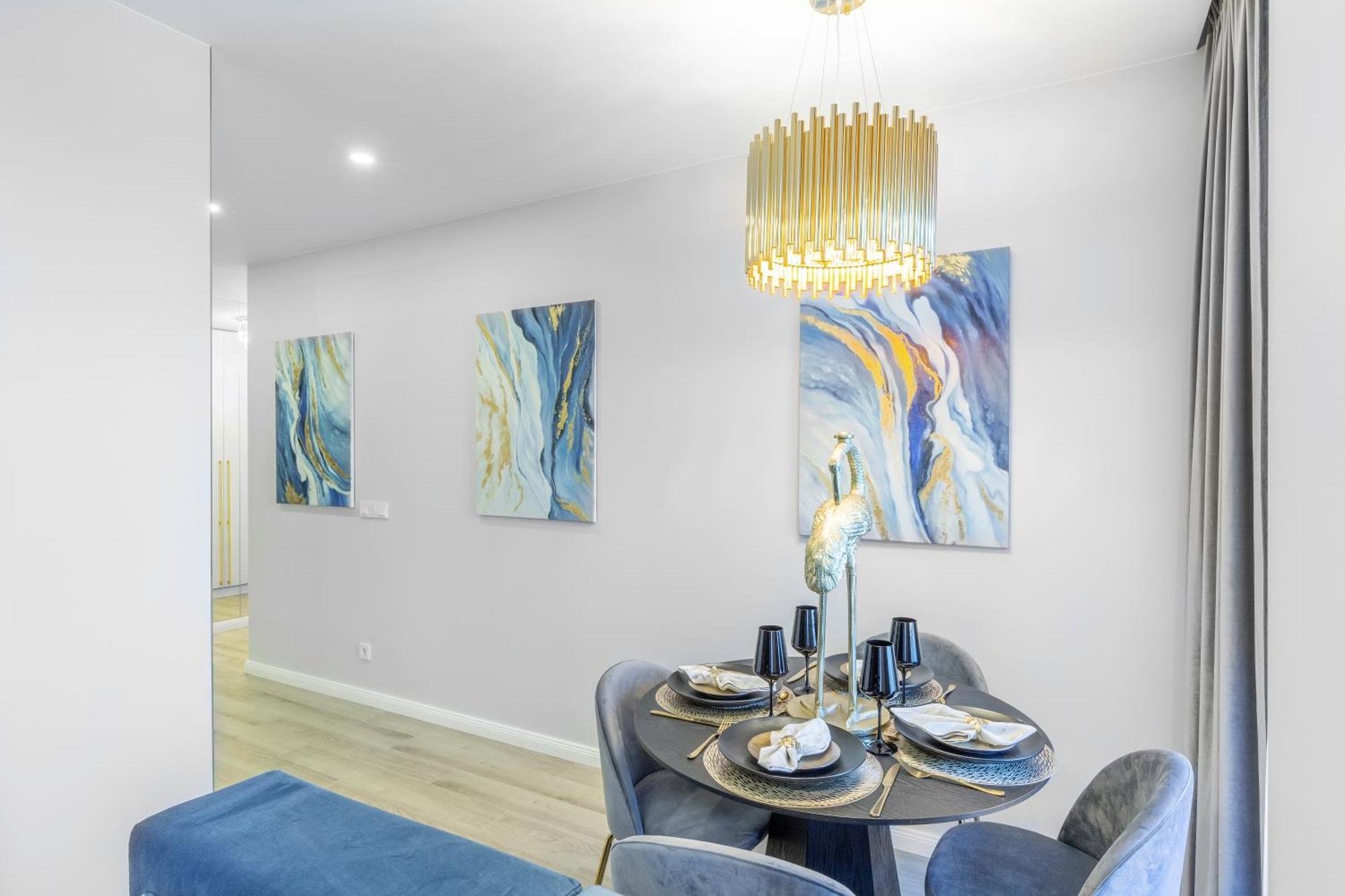 Central Apartment VNO